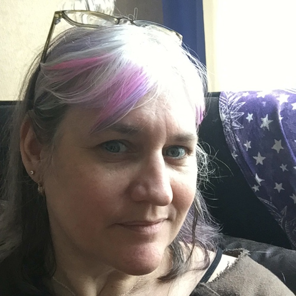 Meet your Posher, Kelly
